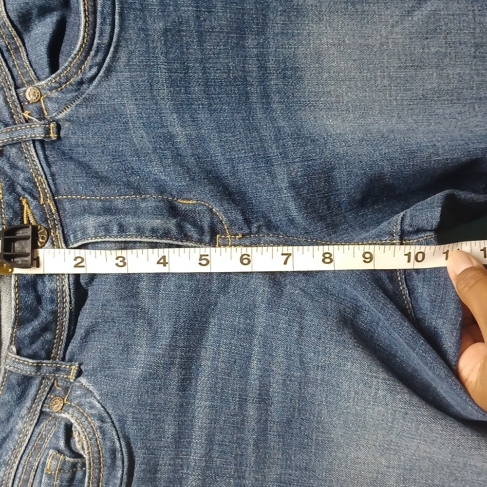 Jeans - Picture 12 of 13